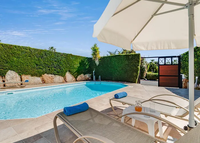 Villa Corallia By Ezoria